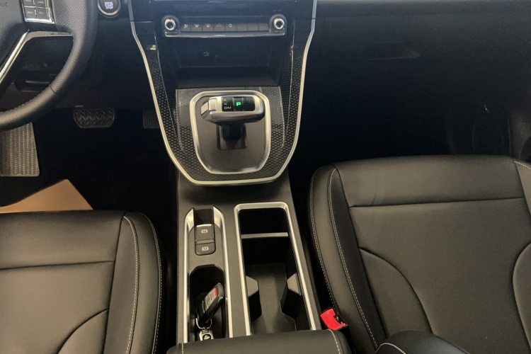 哈弗M6 2023款 PLUS 1.5T DCT豪华智联型局部细节18