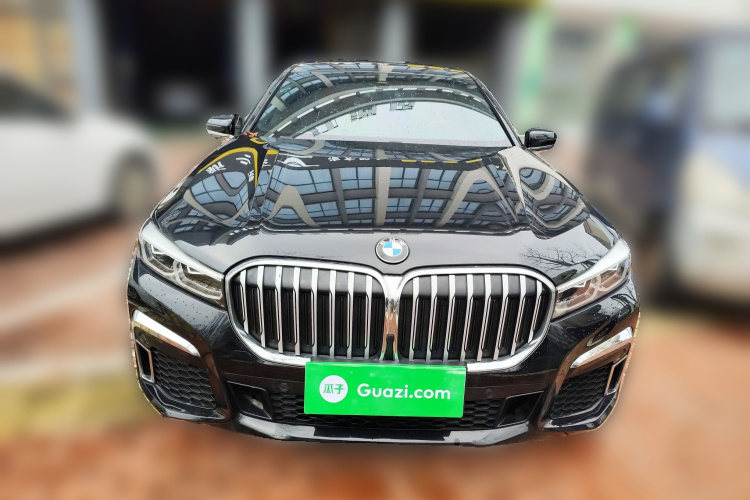 宝马7系 2019款 730Li M运动套装车身外观6001