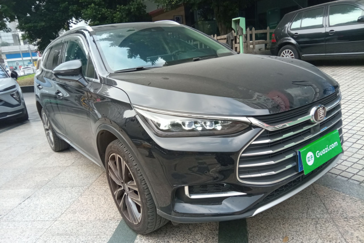 比亚迪 唐 2018款 2.0T 自动智联尊荣型 7座 国V车身外观6002