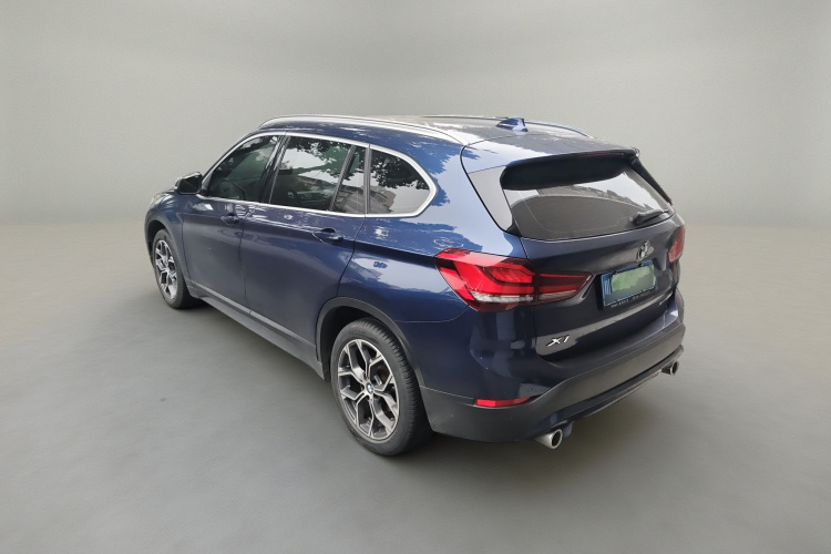 宝马X1 2020款 sDrive25Li 领先型车身外观5