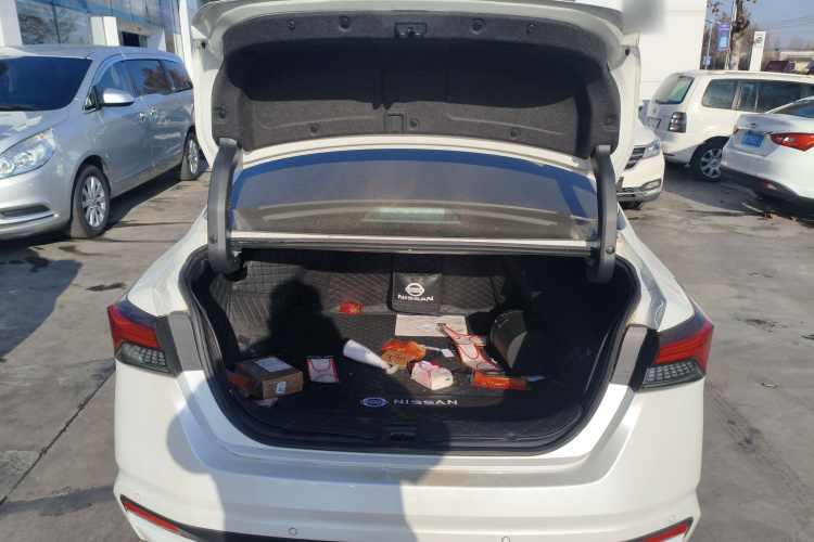 日产 天籁 2022款 2.0L XL-TLS 悦享版局部细节23