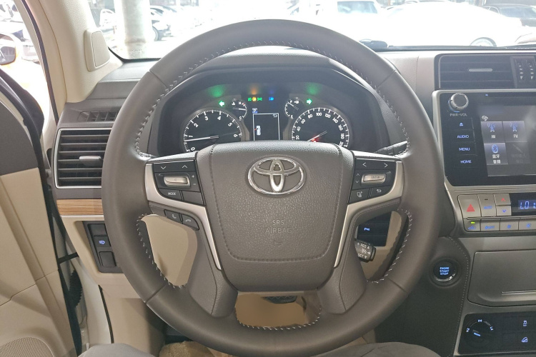丰田 普拉多 2018款 3.5L 自动TX-L局部细节13