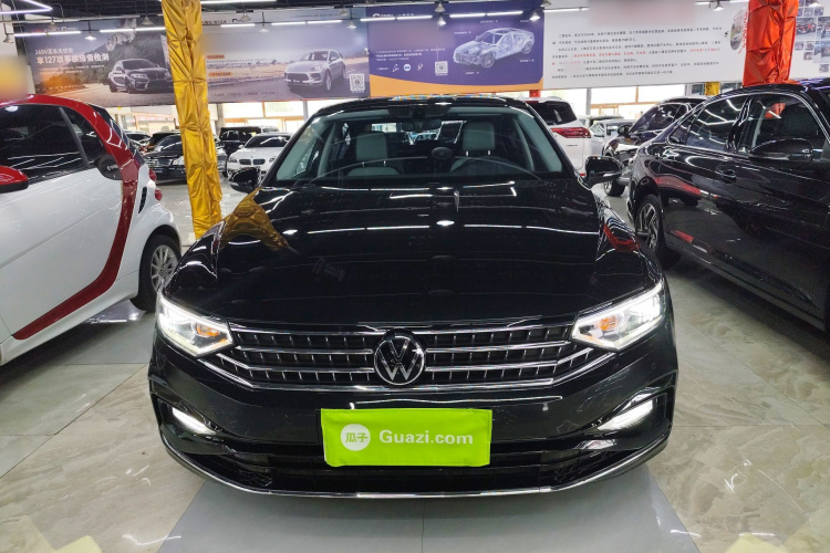 大众 迈腾 2023款 200万辆纪念版 330TSI DSG领先型车身外观6001