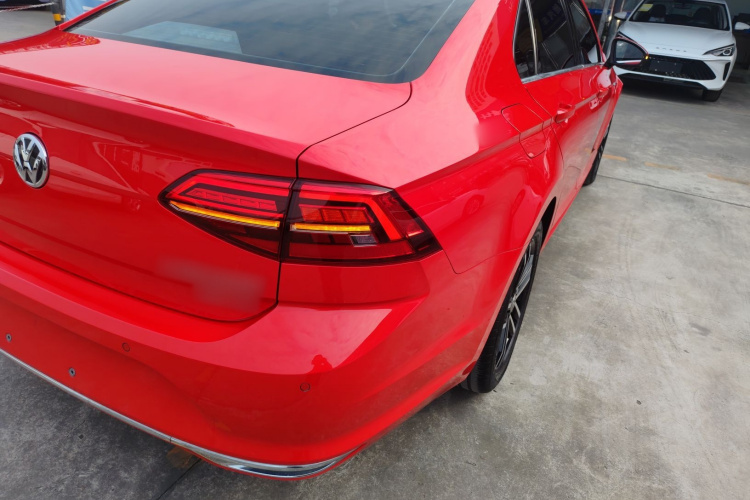 大众 凌渡 2021款 280TSI DSG舒适版车身外观9