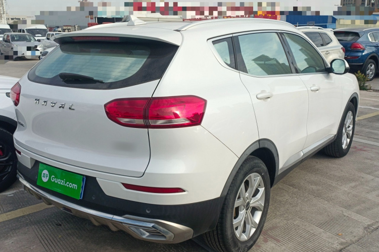 哈弗H6 2021款 1.5T 自动都市版车身外观7