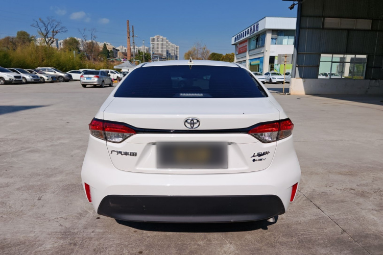 丰田 雷凌 2024款 智能电混双擎 1.8L 领先版车身外观6003