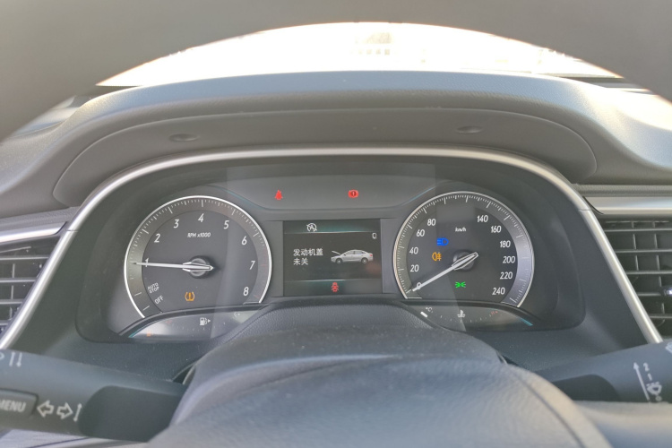别克 英朗 2015款 15N 手动精英型局部细节14