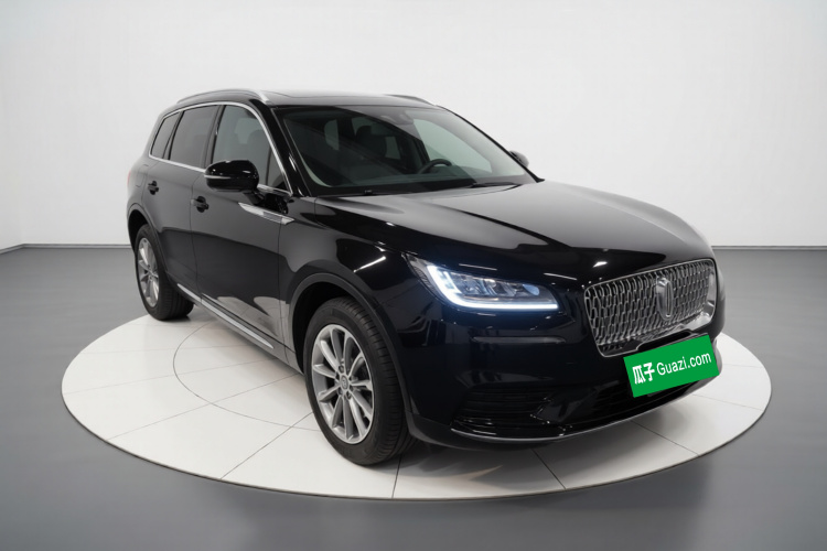 林肯 冒险家 2020款 2.0T 两驱尊享版车身外观3