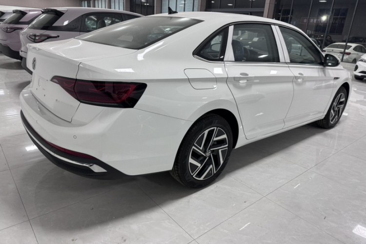 大众 速腾 2025款 改款 300TSI DSG飞越版车身外观6003