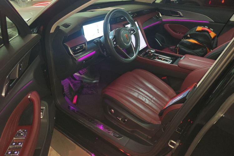 红旗H5 2024款 2.0T 自动智联旗畅版局部细节19