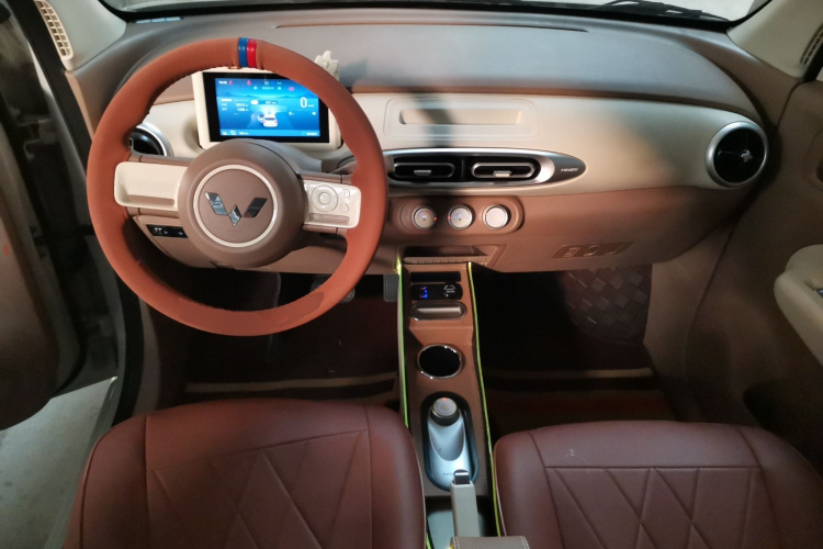 五菱汽车 宏光MINIEV 2025款 四门版 进阶款中控内饰12