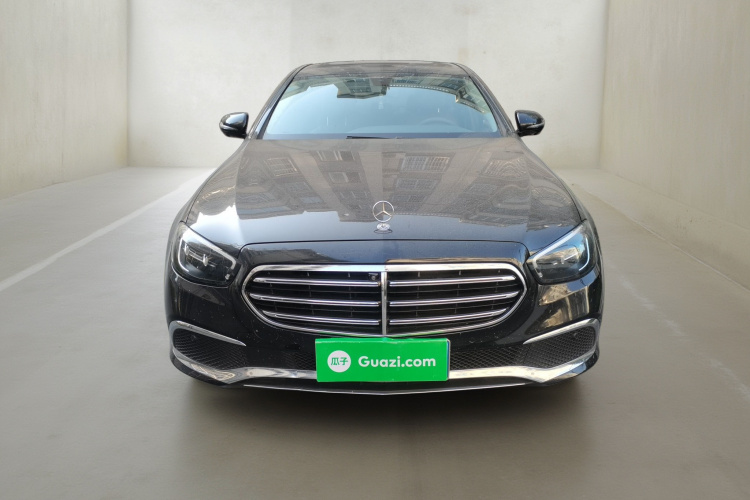奔驰E级 2021款 E 300 L 时尚型车身外观2