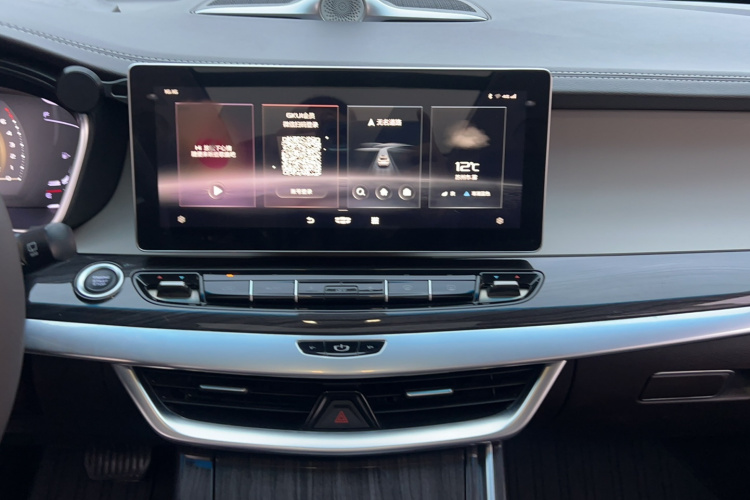 吉利汽车 嘉际 2021款 1.8TD DCT豪华型局部细节16