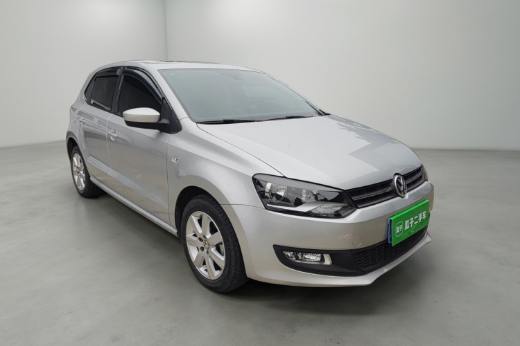 大众 Polo 2013款 1.6L 手动舒适版车身外观3