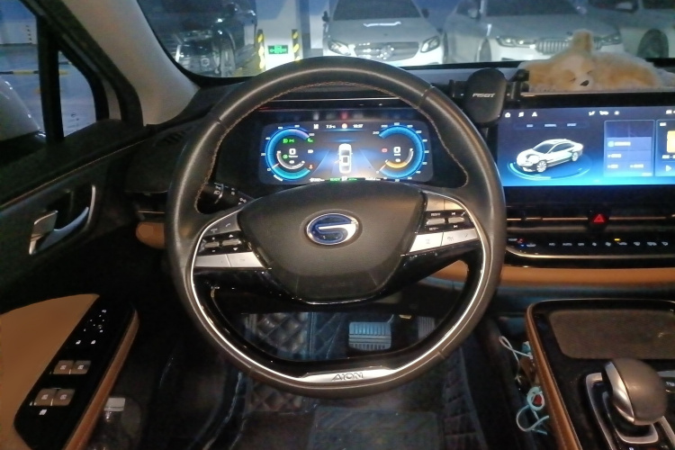 埃安 AION S 2019款 魅Max 630中控内饰13