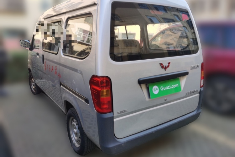 五菱汽车 五菱之光 2020款 1.2L 实用型 国VI LSI车身外观6001