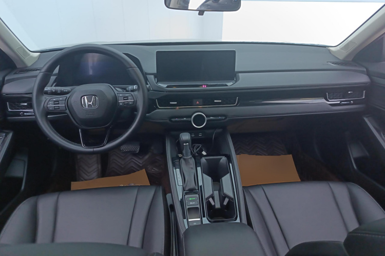 本田 英仕派 2023款 260TURBO 精致版中控内饰12