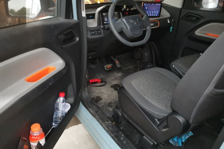 五菱汽车 宏光MINIEV 2020款 自在款 三元锂中控内饰20