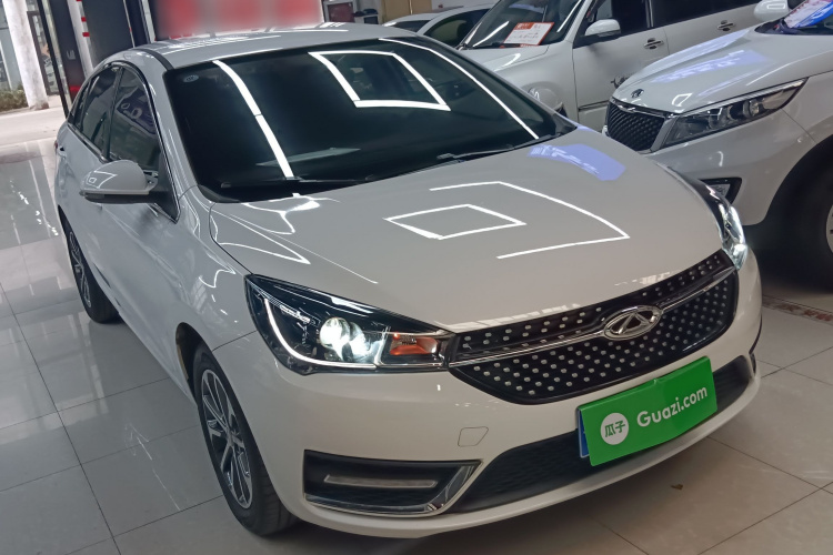 奇瑞 艾瑞泽5 2021款 PRO 1.5L 手动青春版车身外观3