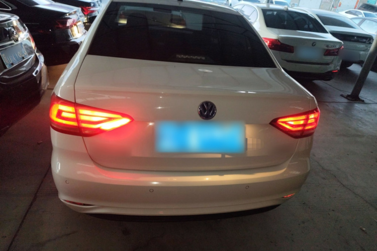 大众 2019款 朗逸启航 1.5L 自动风尚版 国VI车身外观6