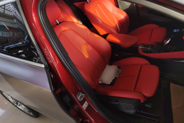 宝马X2 2020款 sDrive25i 领先型M越野套装局部细节41