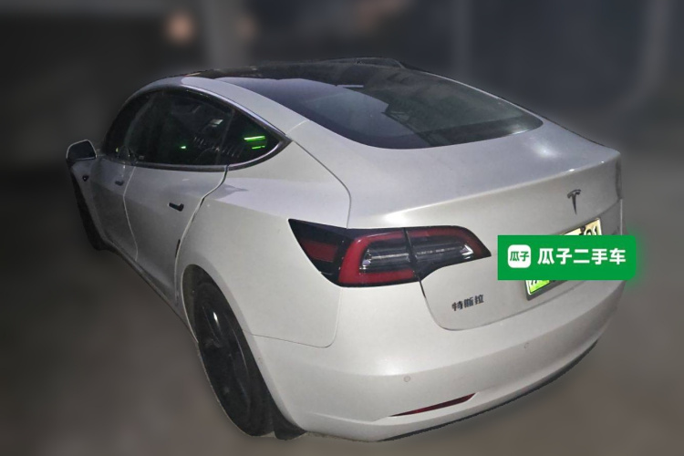 特斯拉 Model 3 2020款 改款 标准续航后驱升级版车身外观6003