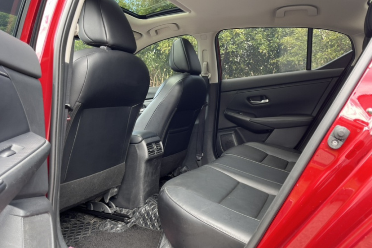 日产 轩逸 2021款 1.6L XL CVT悦享版中控内饰7004