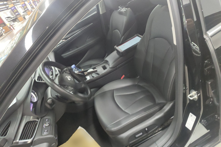 别克 君越 2019款 28T 豪华型局部细节19