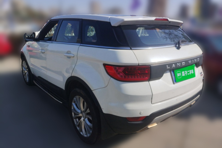 陆风X7 2015款 2.0T 全景尊贵版车身外观6003