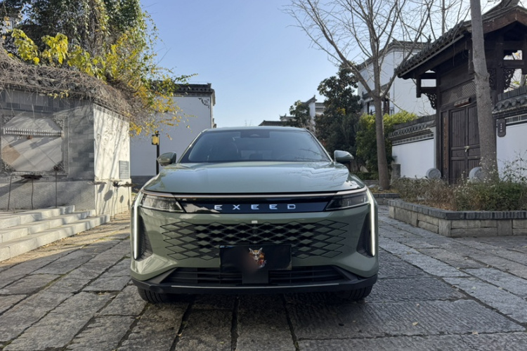 星途瑶光 2023款 400T 两驱优享版车身外观6007