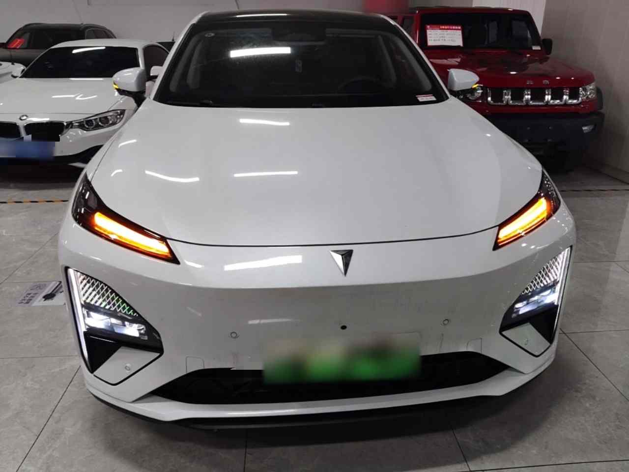 深蓝汽车 深蓝S07 2024款 215Max 乾崑智驾ADS SE增程版(1)