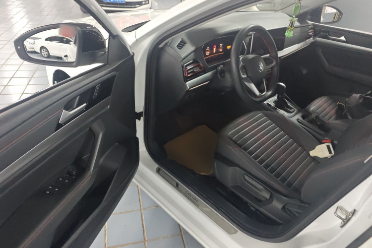 大众 朗逸 2024款 300TSI DSG星空满逸版中控内饰20