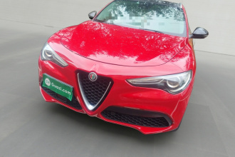 阿尔法·罗密欧 Stelvio斯坦维 2017款 2.0T 200HP 豪华版