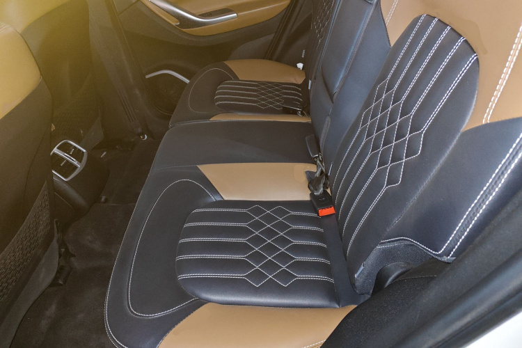 东南DX7 2017款 1.5T 自动荣耀版中控内饰21