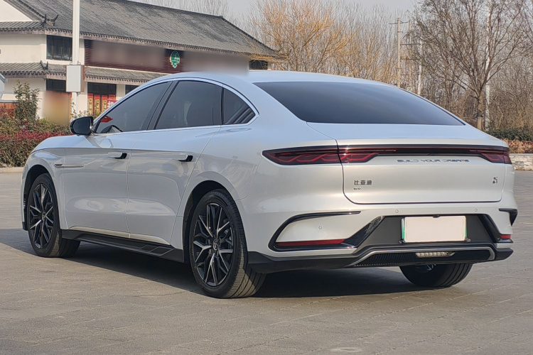 比亚迪 汉 2025款 EV 506KM尊贵型车身外观6006