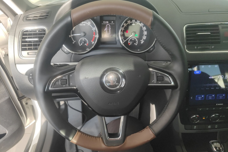 斯柯达 Yeti 2017款 TSI300 DSG尊行版局部细节13