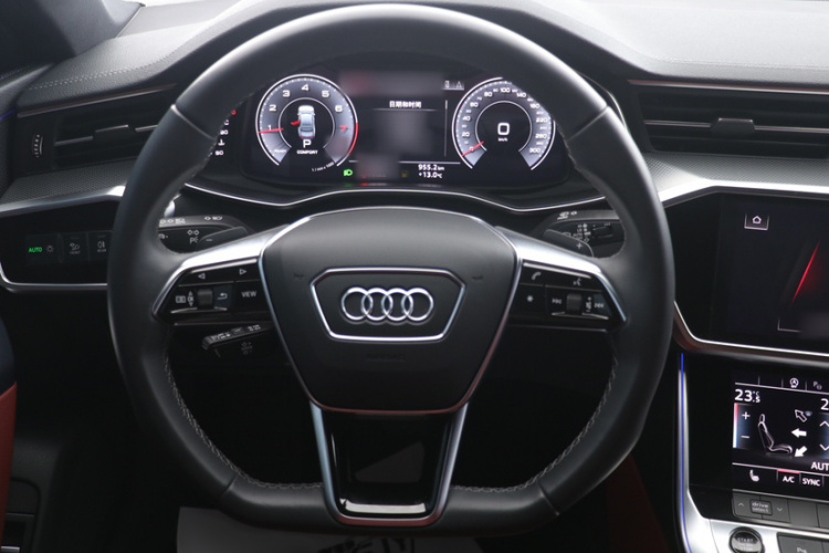 奥迪A7L 2024款 45 TFSI quattro S-line 黑武士版中控内饰7001