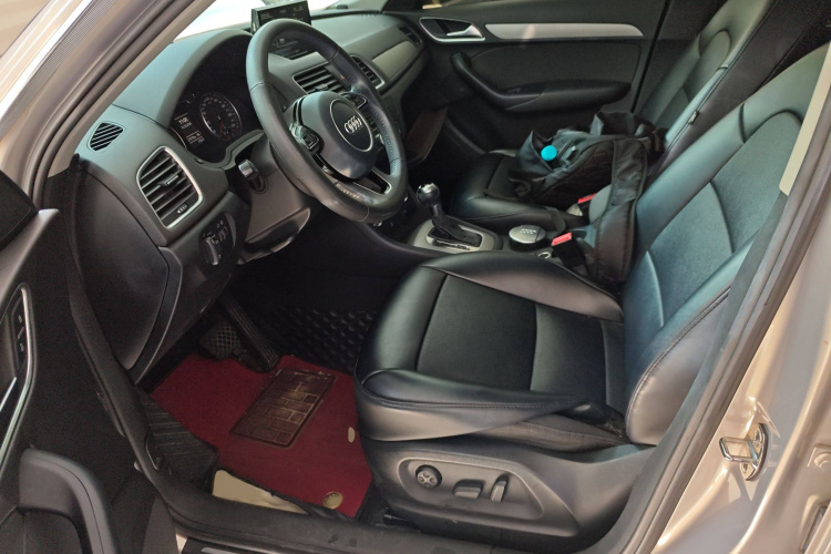 奥迪Q3 2015款 35 TFSI 进取型局部细节19