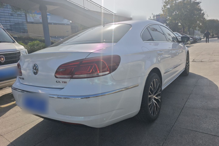 一汽-大众CC 2016款 2.0TSI 至尊型车身外观7
