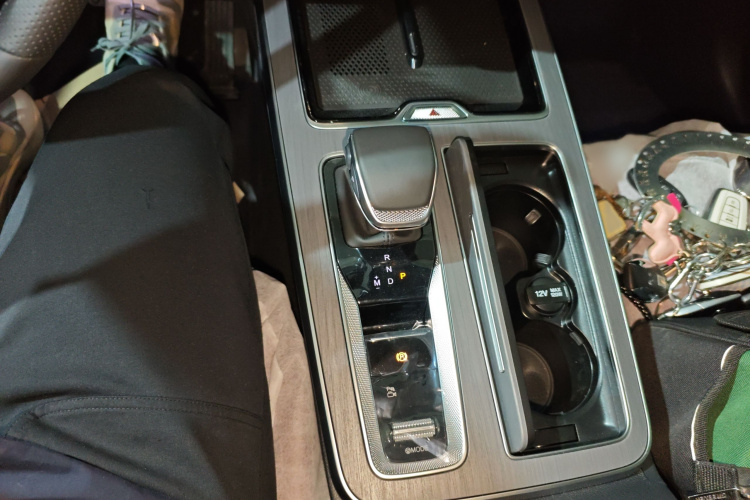 红旗HS5 2026款 2.0T 两驱旗韵Pro版局部细节18