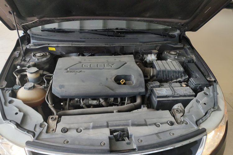 吉利汽车 远景 2015款 1.3T 手动尊贵型机舱底盘24