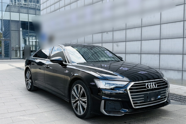 奥迪A6L 2022款 40 TFSI 豪华动感型车身外观6005