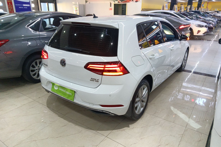 大众 高尔夫 2019款 280TSI DSG舒适型 国VI车身外观7