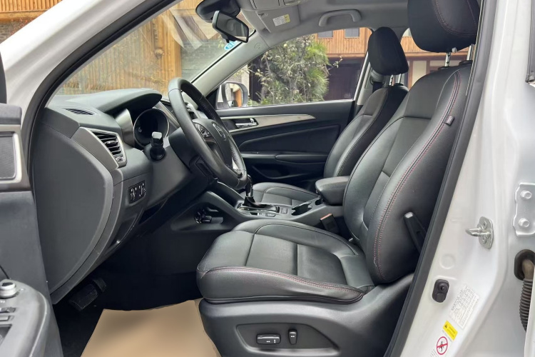 长安CS75 2016款 1.8T 自动尊贵型 国IV中控内饰19