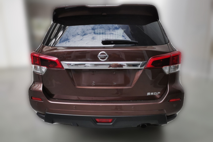 日产 途达 2018款 2.5L 自动两驱智享版车身外观6