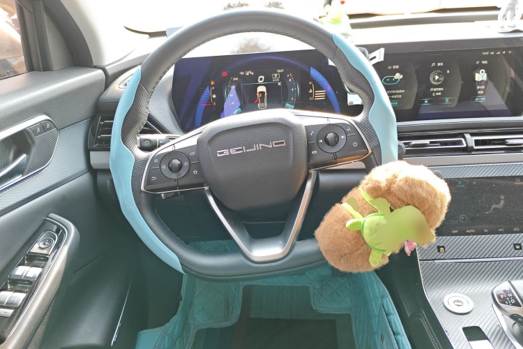 北京汽车 北京X7 2022款 1.5TD DCT致尚版中控内饰13