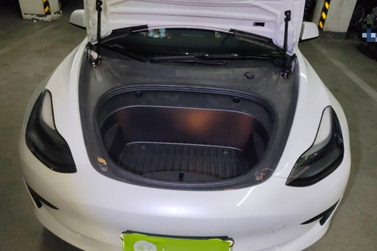 特斯拉 Model 3 2022款 后轮驱动版局部细节24