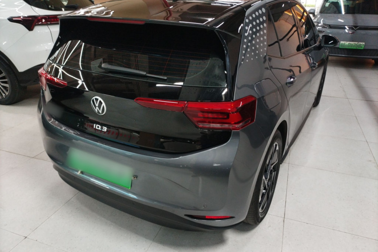 大众ID.3 2023款 纯净智享版车身外观7