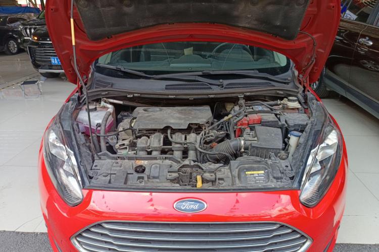 福特 嘉年华 2013款 两厢 1.5L 自动时尚型局部细节24