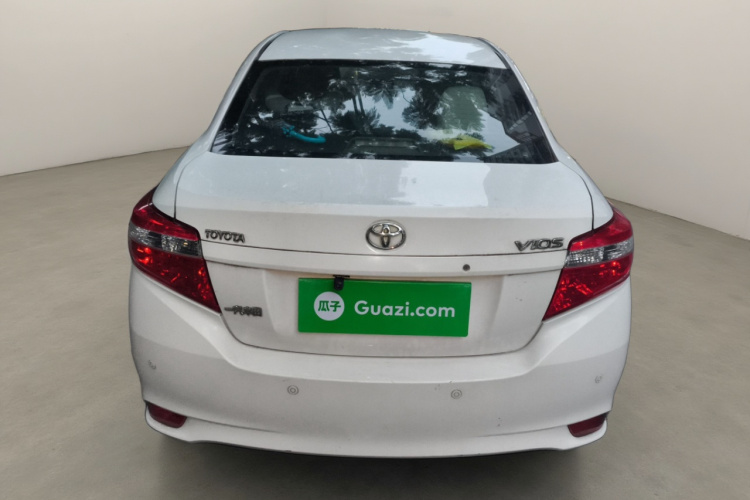 丰田 威驰 2014款 1.3L 手动型尚版车身外观6